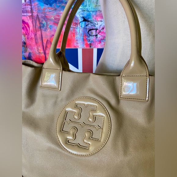 Pretty & Super Functional TORY BURCH Monogram Camel Canvas Tote Bag Purse Roomy - Picture 9 of 11